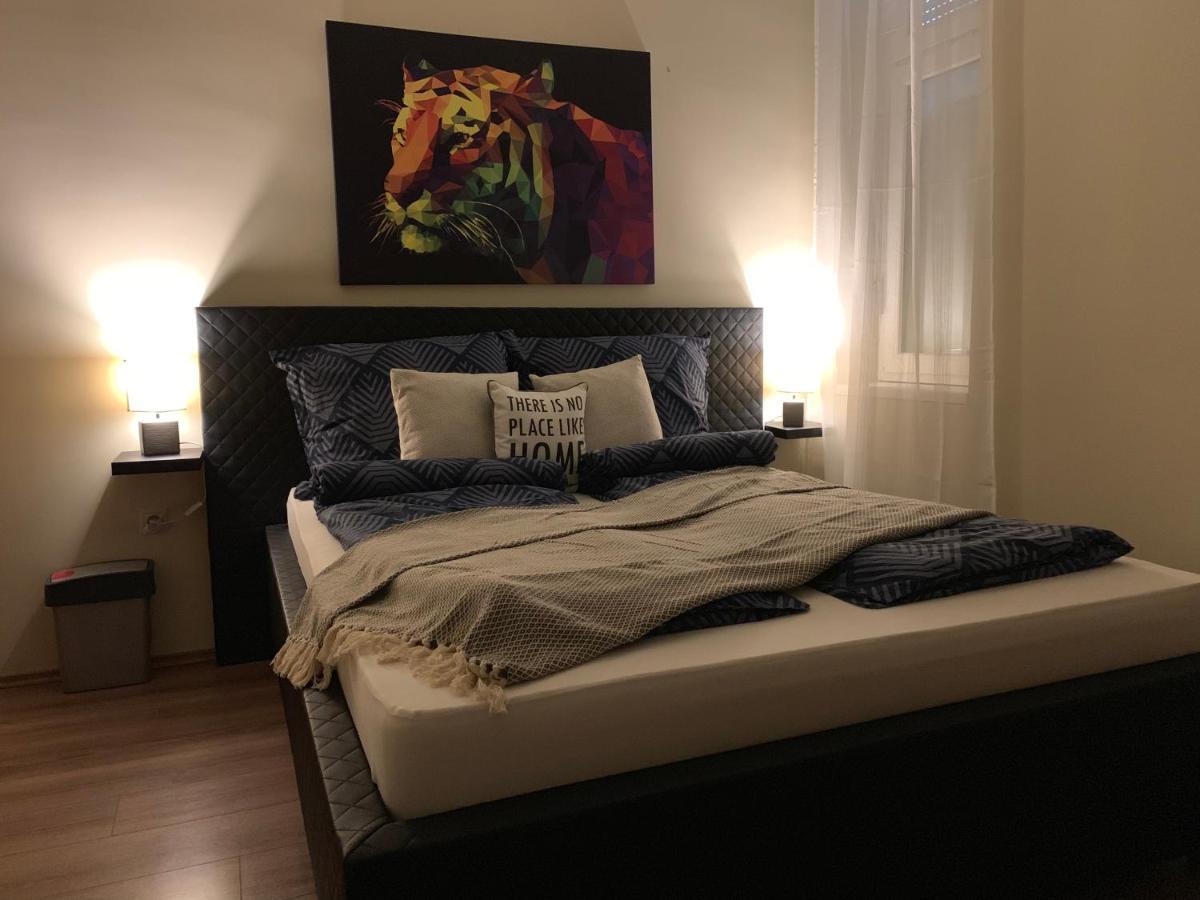 A Vendeghaz Hotel Miskolc Ngoại thất bức ảnh