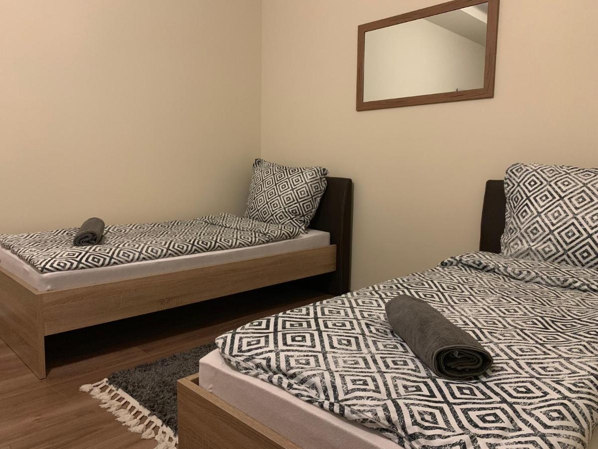 A Vendeghaz Hotel Miskolc Ngoại thất bức ảnh